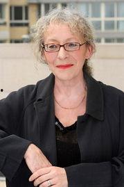 笑面人背景简介,揭开神秘面纱，探寻笑面背后的悲欢人生